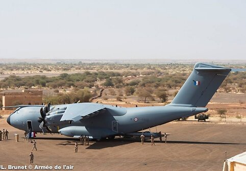 Prancūzijos karinis transporto lėktuvas „Airbus A400M Atlas“