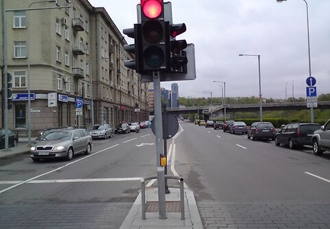 Permainos užkeiktoje sankryžoje