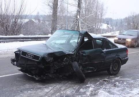 Sudaužytas „Audi“ automobilis