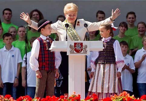 Valstybės dienos minėjimo akimirka.