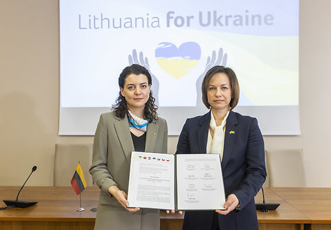 Monika Navickienė ir Maryna Lazebna