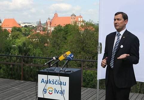 A.Zuokui malonu pripažinti, kad mokesčių reforma efekto nedavė.