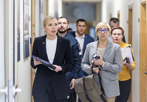 Agnė Bilotaitė ir Jurgita &Scaron;iugždinienė