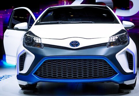 &bdquo;Toyota Yaris Hybrid-R&ldquo;