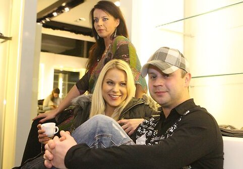 Inga Valinskienė, Nijolė Pareigytė, Lukas