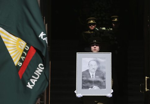 Romualdo Ozolo laidotuvės