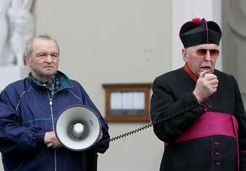 Tikintieji meldėsi, kad Lietuva nepražūtų dėl gėjų.