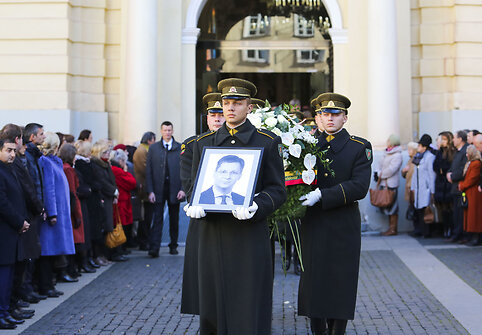 Juro Poželos laidotuvės