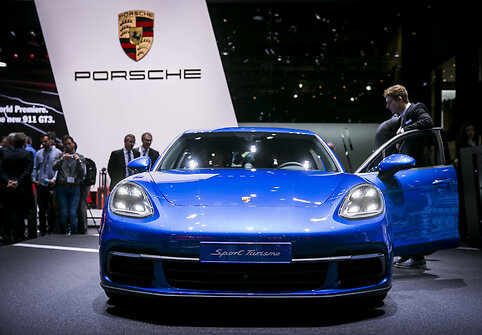 Ženevoje &ndash; naujojo &bdquo;Porsche Panamera Sport Turismo&ldquo; premjera