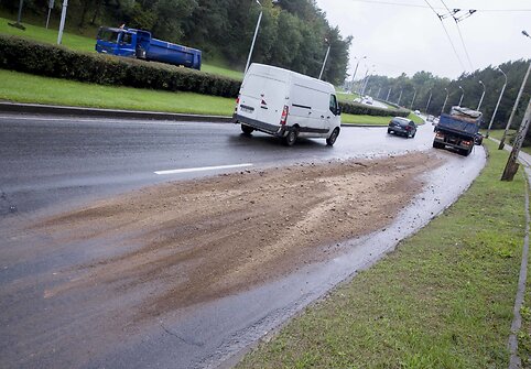 Eismo incidentas trečiadienį Vilniuje, T.Narbuto g. įkalnėje