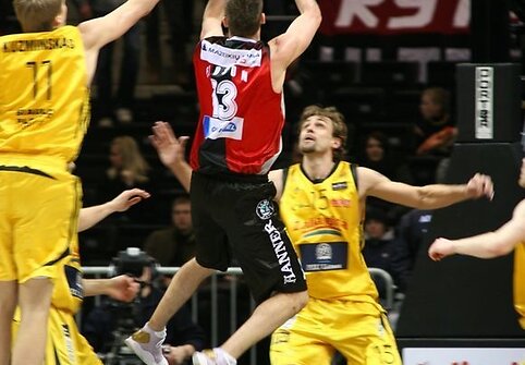 Vilniaus „Lietuvos rytas“ išvykoje 73:64 palaužė Šiaulių „Šiaulius“ (2008.03.21).