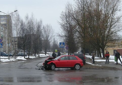 Sudaužytas &bdquo;Audi&ldquo; automobilis