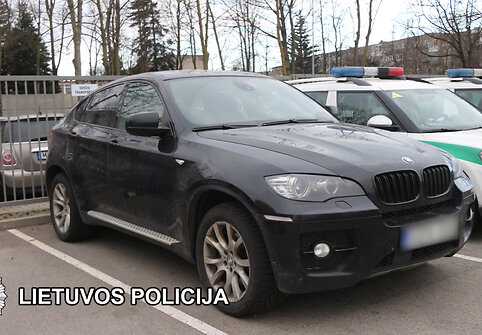 Bylos įkalčiai: įtariamųjų BMW X6.