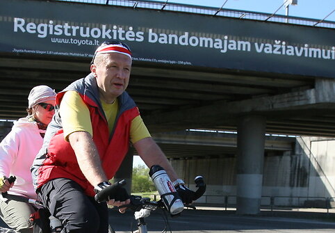 Premjeras A.Kubilius atidaro dviračių sezoną.
