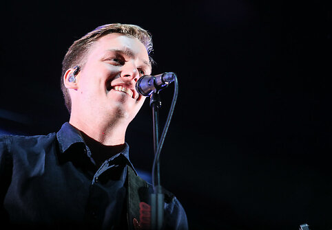 George'o Ezra koncerto akimirkos
