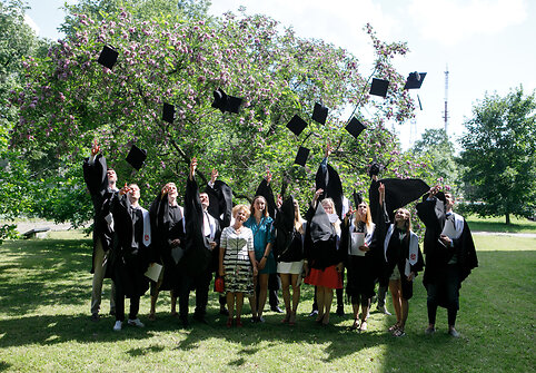 LSU diplomų įteikimo &scaron;ventė