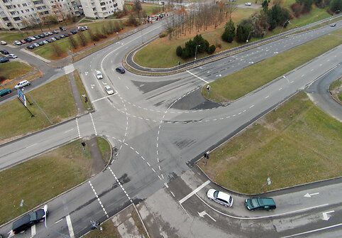 Baltų prospekto ir J.Gru&scaron;o sankryža