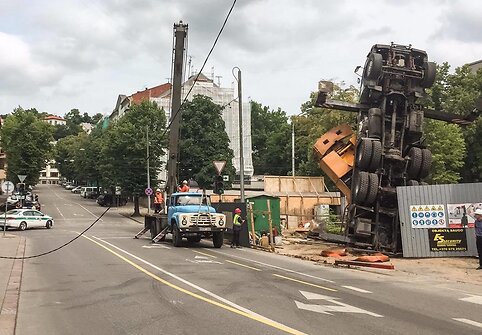 Krano iškėlimo operacija