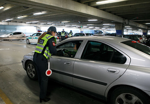 Kauno policininkai dalino laikrodžius
