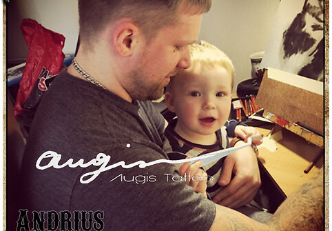 Tel&scaron;i&scaron;kis Andrius Augulis gerai žinomas užsienyje
