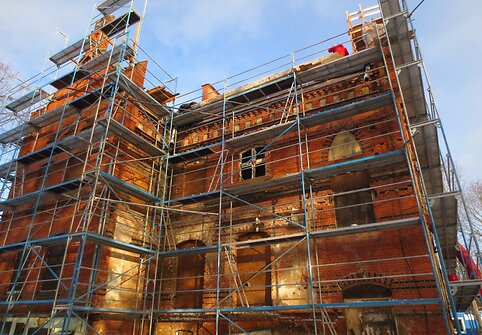 &Scaron;ilutės na&scaron;laičių namai