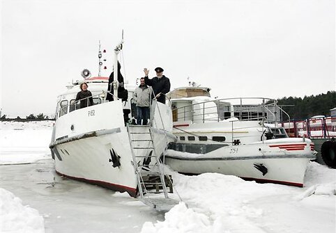 Laivai „Nemunas“ ir „Algirdas“