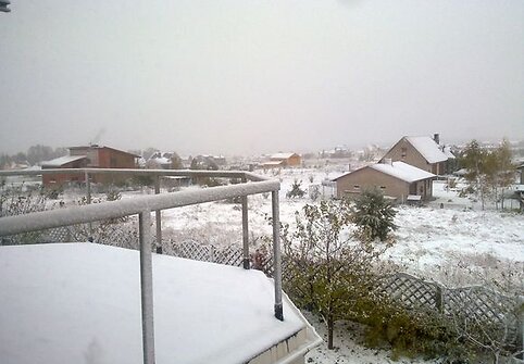 Trečiadienio naktį Vilniuje i&scaron;krito pirmasis sniegas