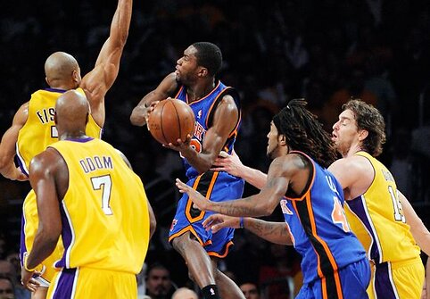 &bdquo;Knicks&ldquo; nusileido čempionams