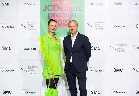 &bdquo;JCDecaux Lietuva&ldquo; vadovė Žaneta Fomova ir &Scaron;iuolaikinio meno centro vadovas Kęstutis Kuizinas