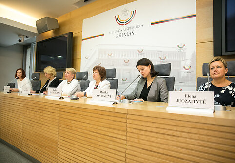 Spaudos konferencija