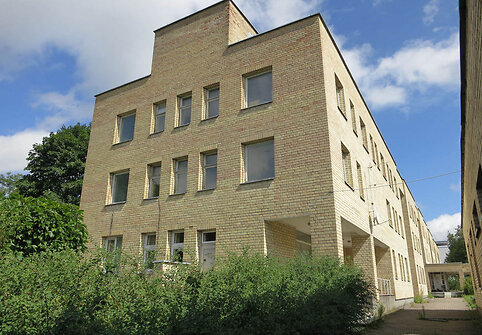 Vaikų poliklinikos pastatas laukia statybininkų