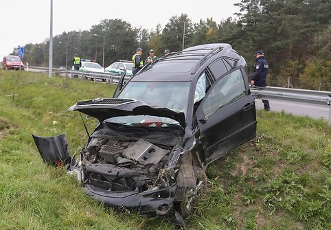 &bdquo;Lexus&ldquo; avarija Grigi&scaron;kėse