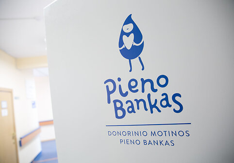 Donorinio motinos pieno banko atidarymo akimirka