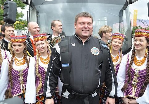 Ž.Savickas tempė autobusą