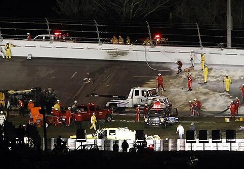 J.P.Montoya avarija &bdquo;Nascar&ldquo; varžybose