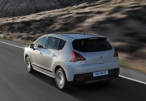 Pirmasis dyzelinis hibridas - &bdquo;Peugeot 3008 Hybrid4&ldquo;