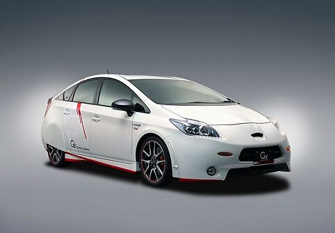 &bdquo;Toyota Prius G Sports Concept&ldquo; &ndash; sporti&scaron;kesnis hibridas