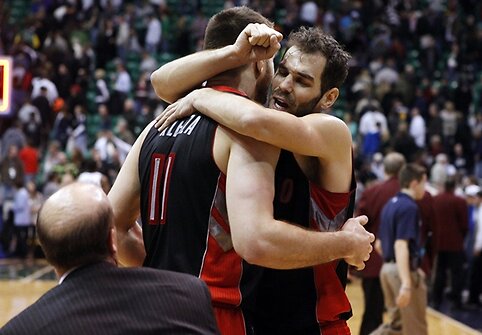 Linas Kleiza ir Jose Calderonas