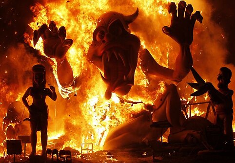 „Las Fallas“ festivalio akimirka