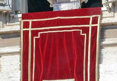 Popiežius Benediktas XVI (2013 m. vasario 10 d.)