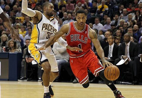 C.J. Watsonas ir Derrickas Rose