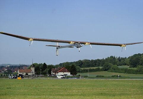 &bdquo;Solar Impulse&ldquo; lėktuvas