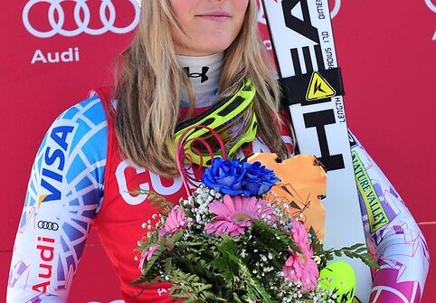 Amerikietei Lindsey Vonn – pirmasis sezono pasaulio taurės čempionės titulas