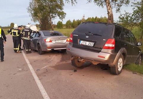 „Kia“ ir BMW avarija