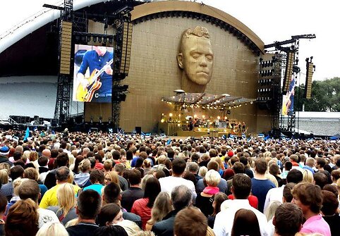 Akimirka i&scaron; Robbie Williamso koncerto Taline