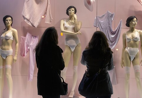 &bdquo;American Apparel&ldquo; vitrina