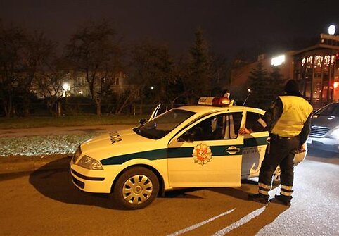 Žmogžudystė prie vaikų darželio.
