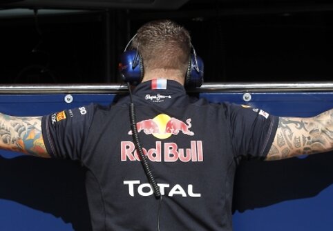 „Red Bull“ komandos aptarnaujantis personalas