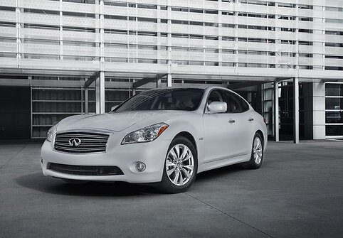 &bdquo;Infiniti M35h&ldquo; 