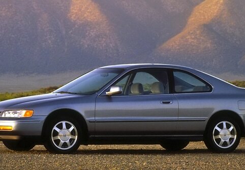 Nr. 1: „Honda Accord“, 1995 m.